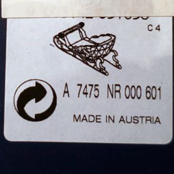 Swarovski Sleigh - Picture 10 of 13